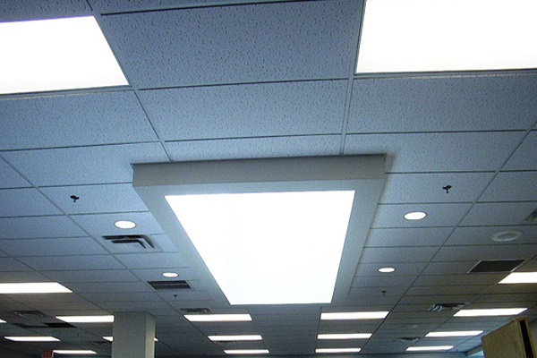 den-led-panel-op-tran